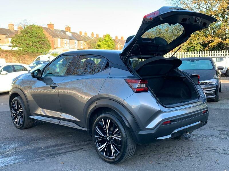 Nissan Juke 1.0 Dig-T Tekna+ - Image 19