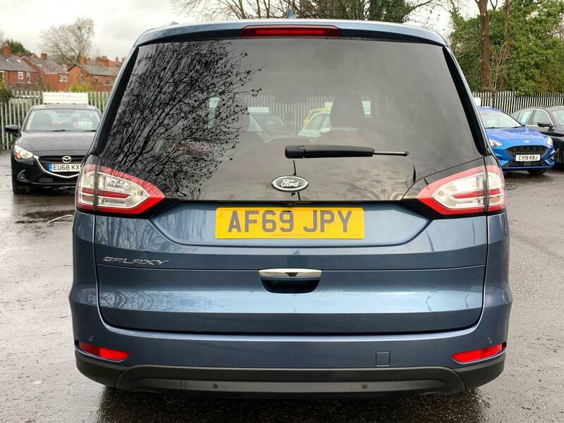 Ford Galaxy Titanium - Image 17