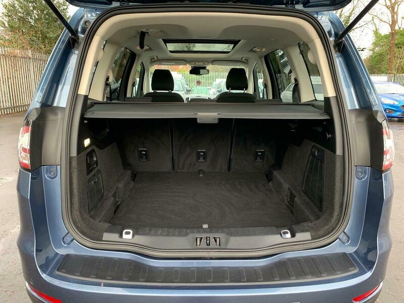 Ford Galaxy Titanium - Image 19