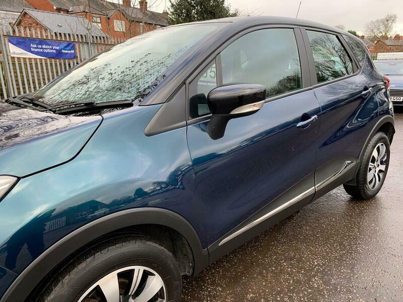 Renault Captur 0.9 Tce Energy - Image 13