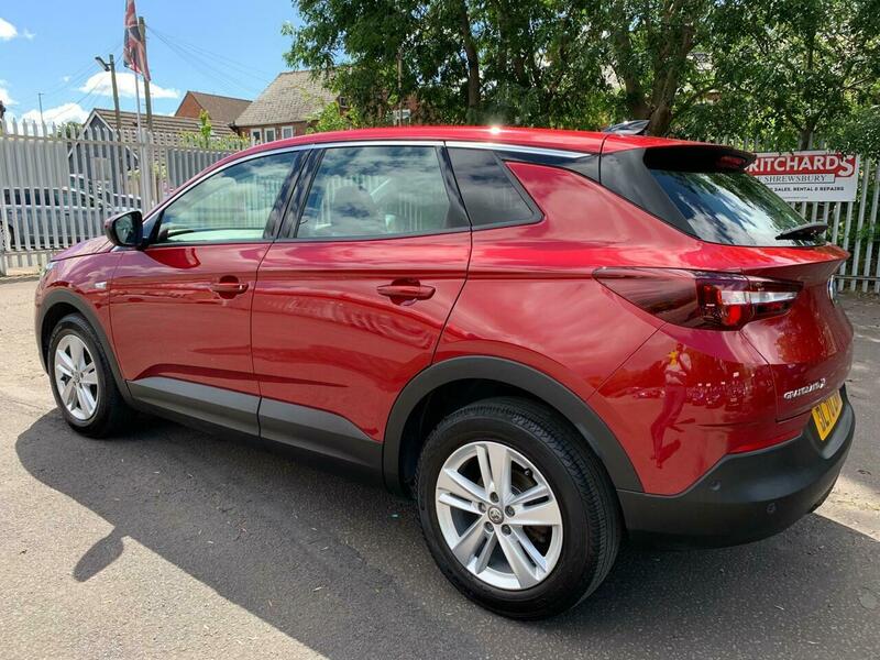 Vauxhall Grandland X 1.5 Turbo - Image 9