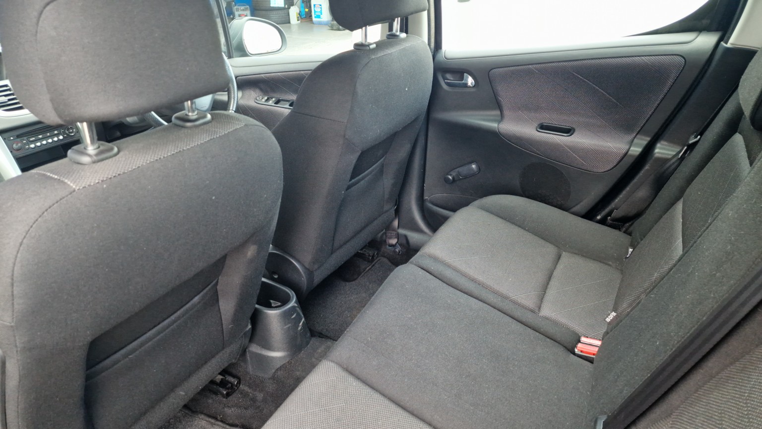 Peugeot 207 - Image 15