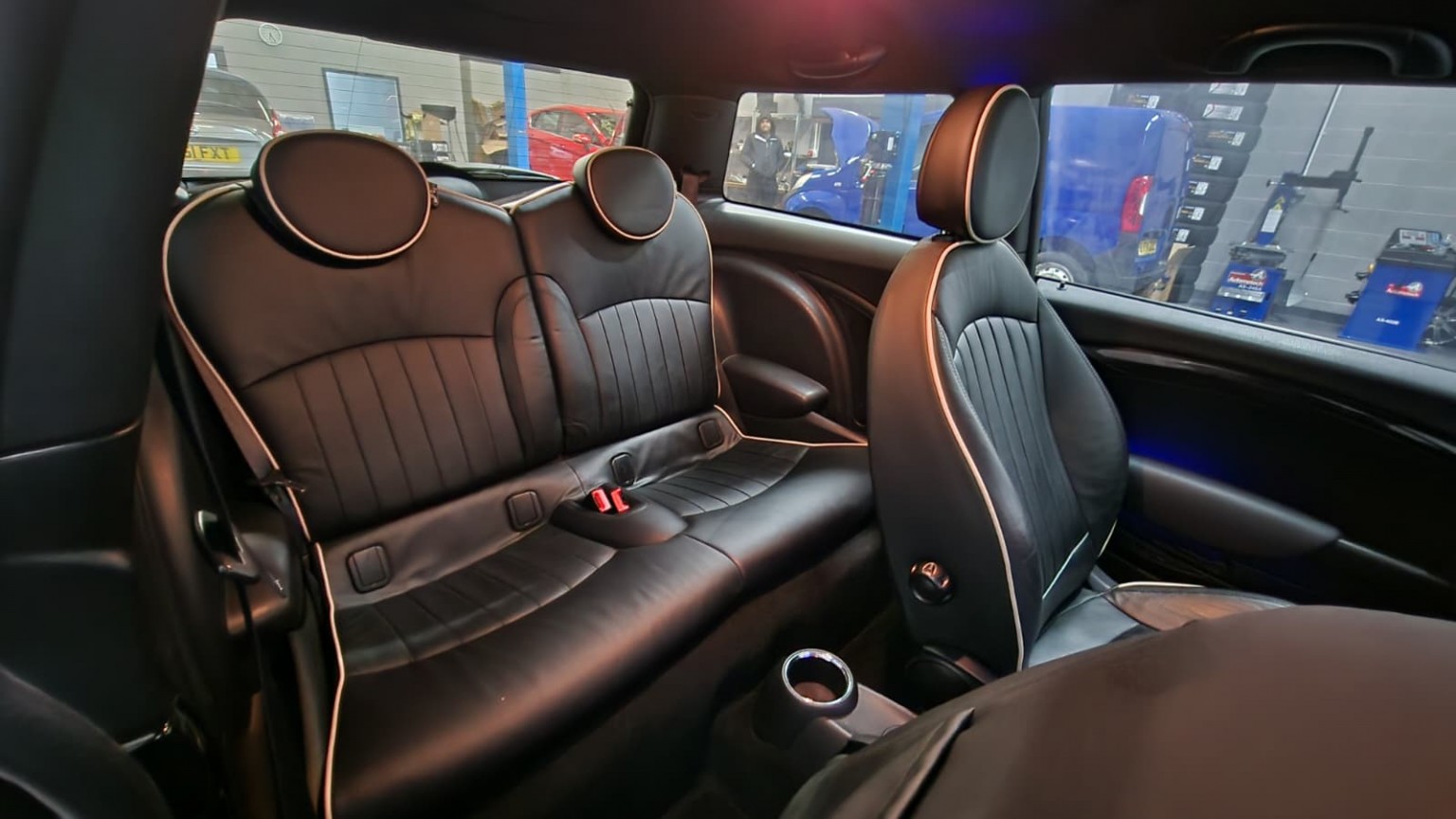 Mini Hatch - Image 14