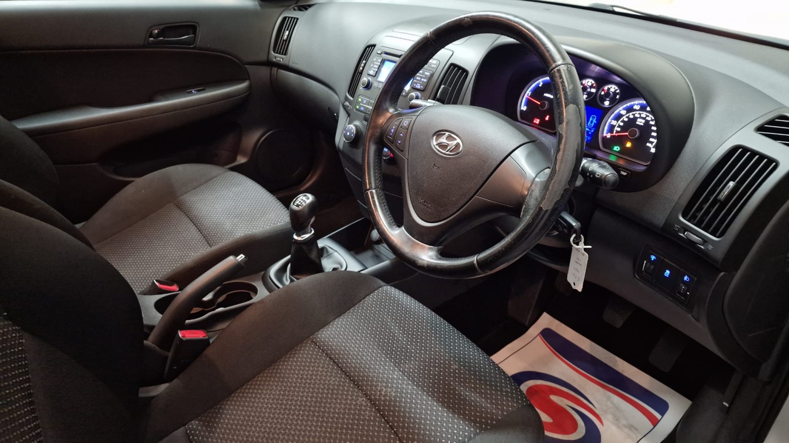 Hyundai I30 - Image 11
