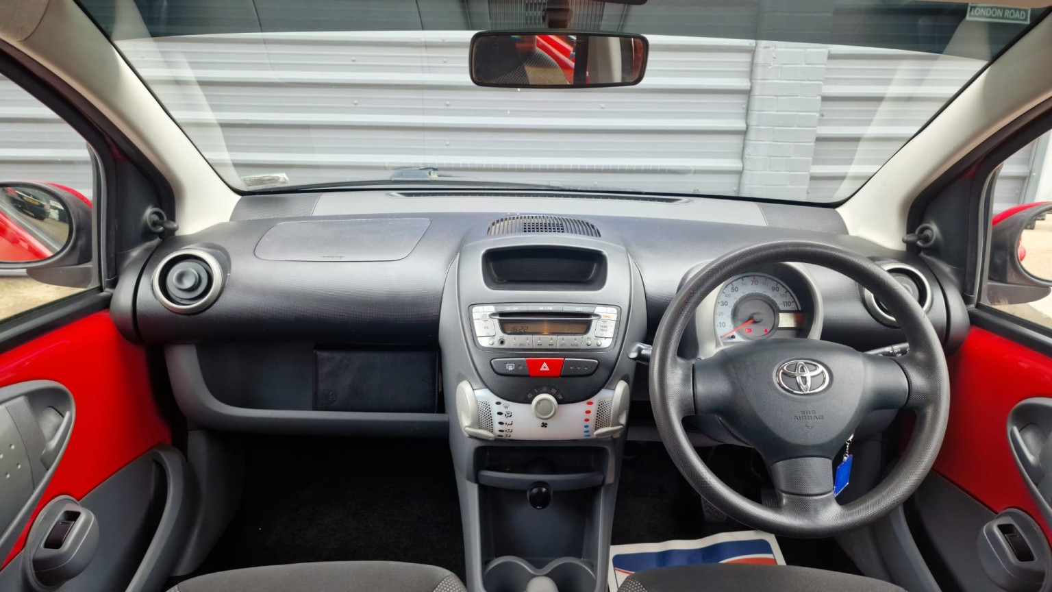 Toyota Aygo - Image 9