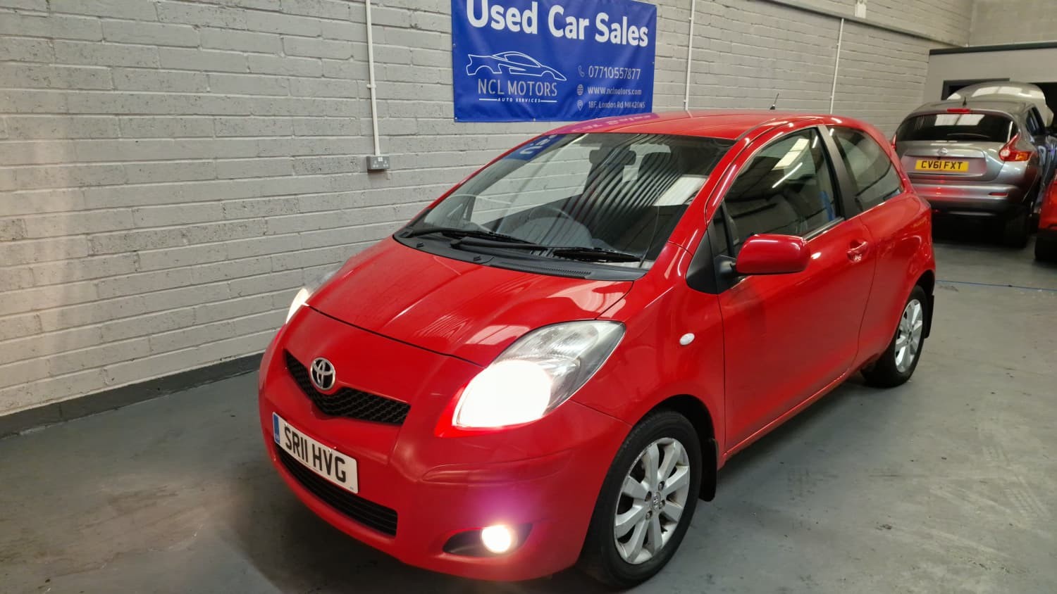 Toyota Yaris - Image 5