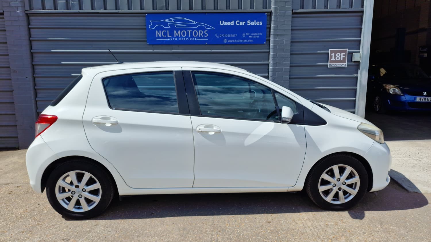 Toyota Yaris - Image 7