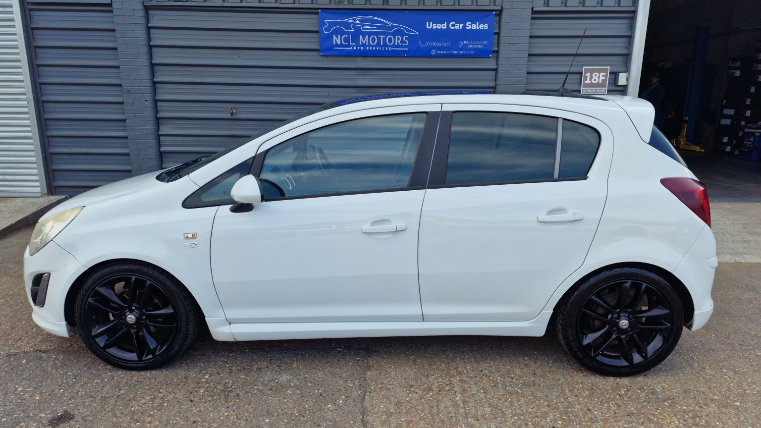 Vauxhall Corsa - Image 6