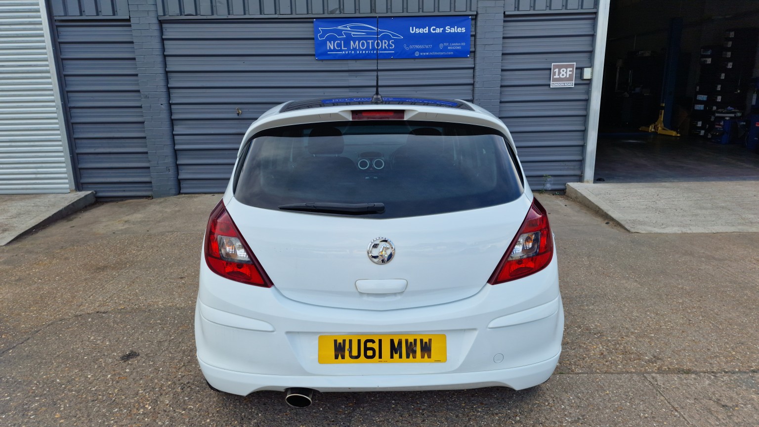 Vauxhall Corsa - Image 9