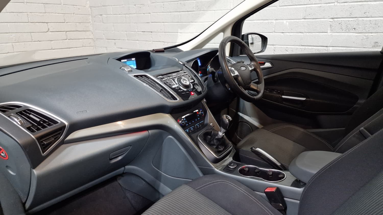 Ford Grand C-Max - Image 14