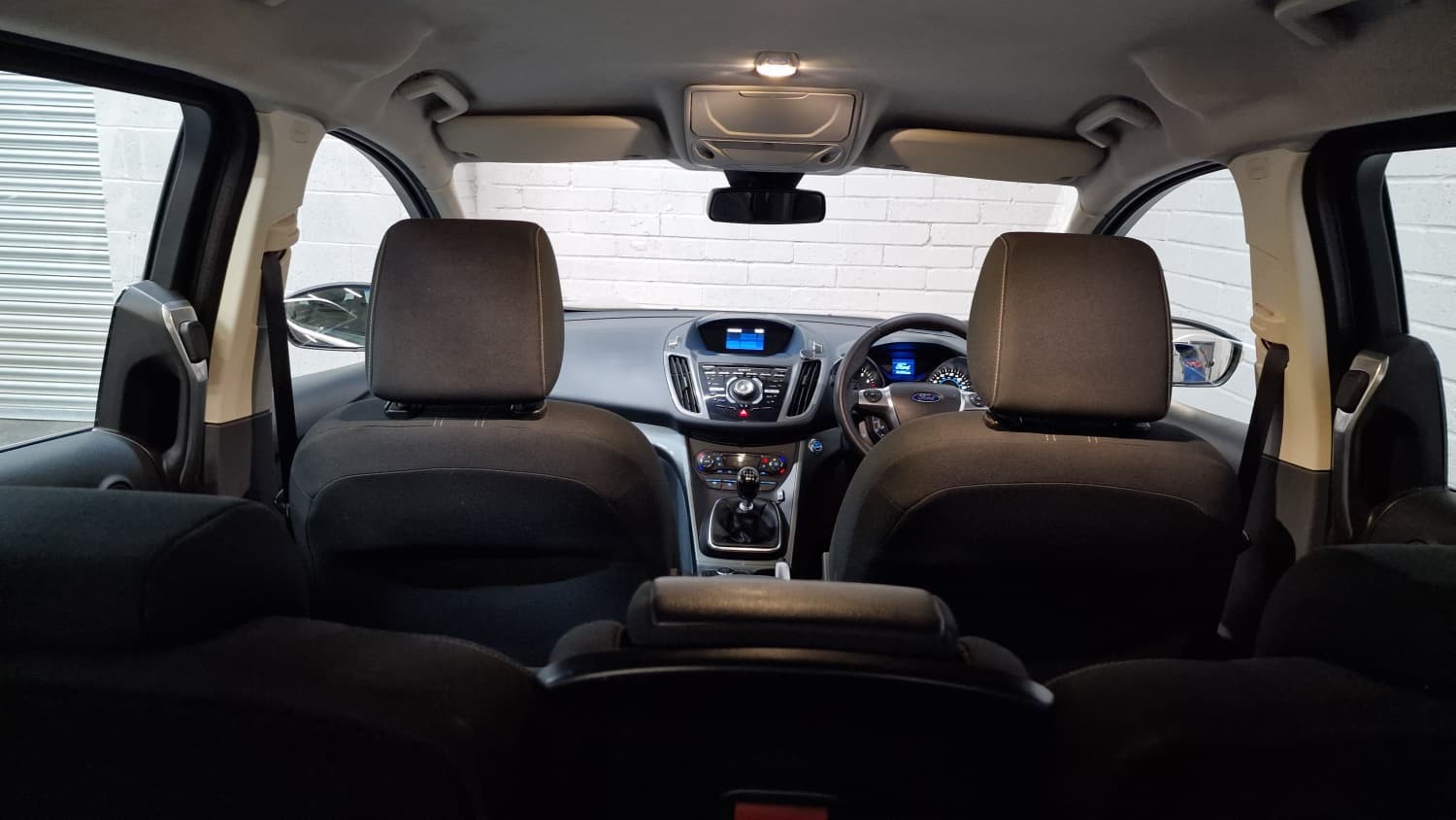 Ford Grand C-Max - Image 18