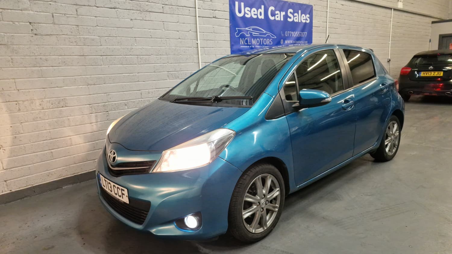 Toyota Yaris - Image 5