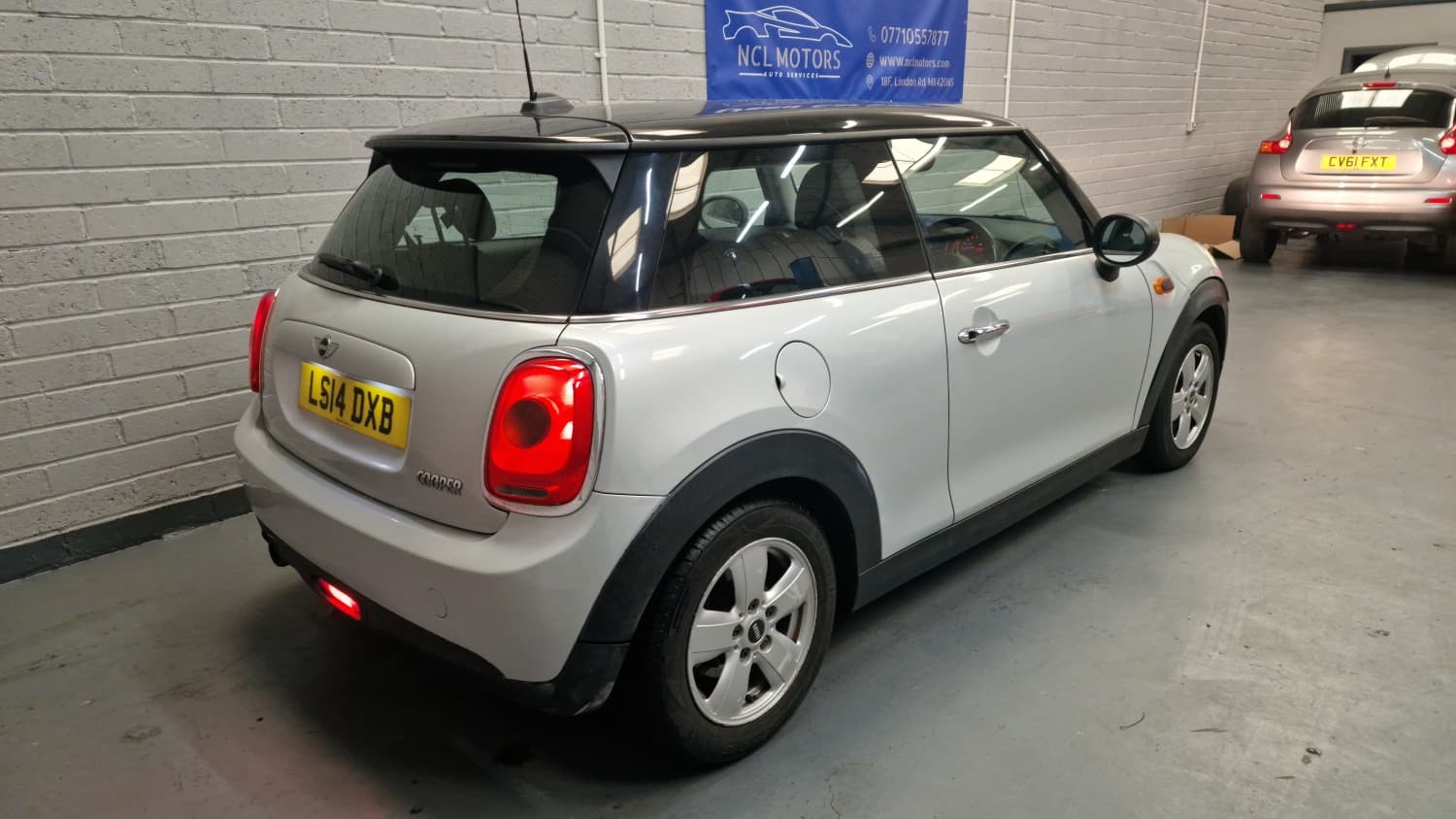 Mini Hatch - Image 8