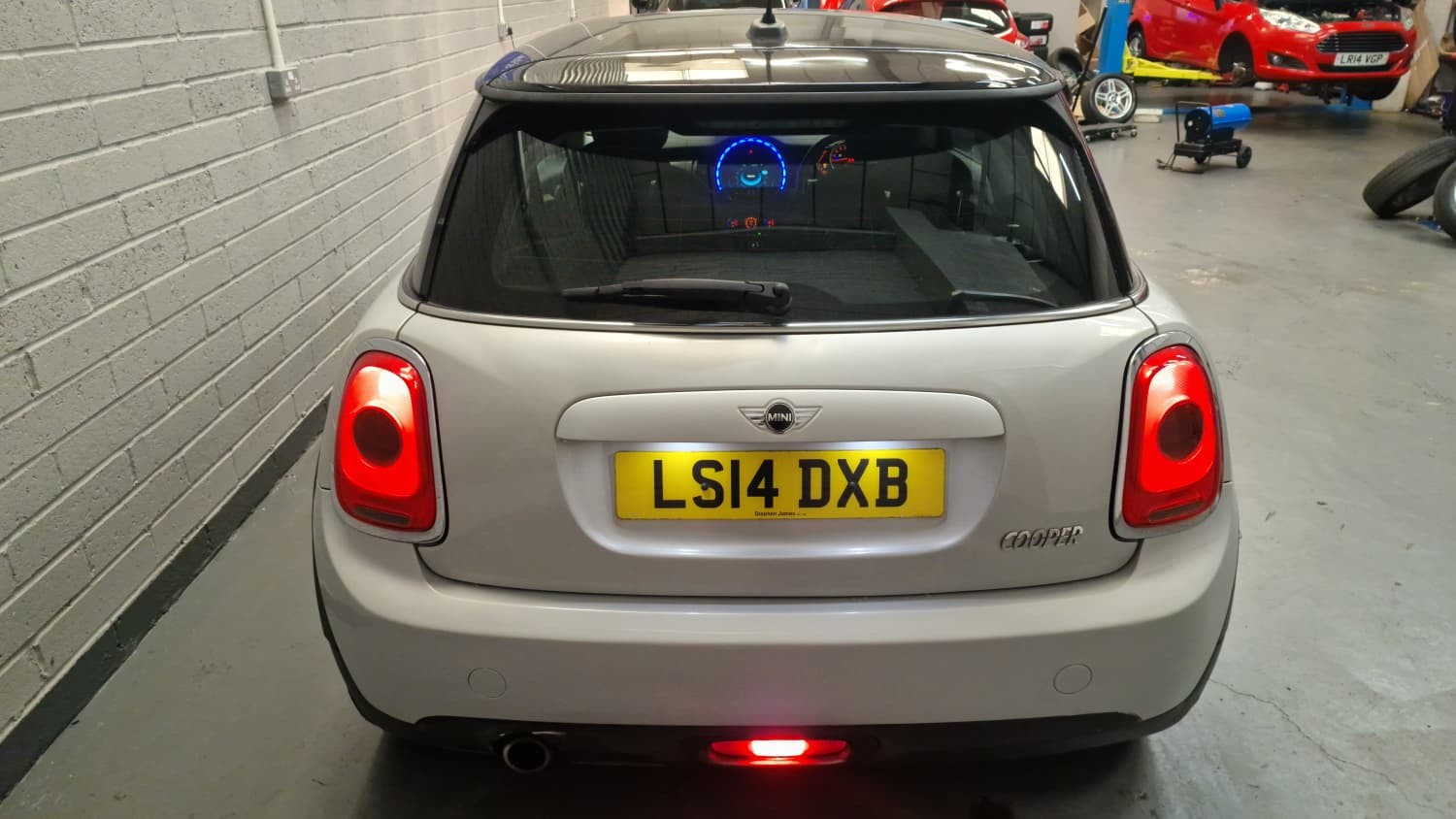 Mini Hatch - Image 9