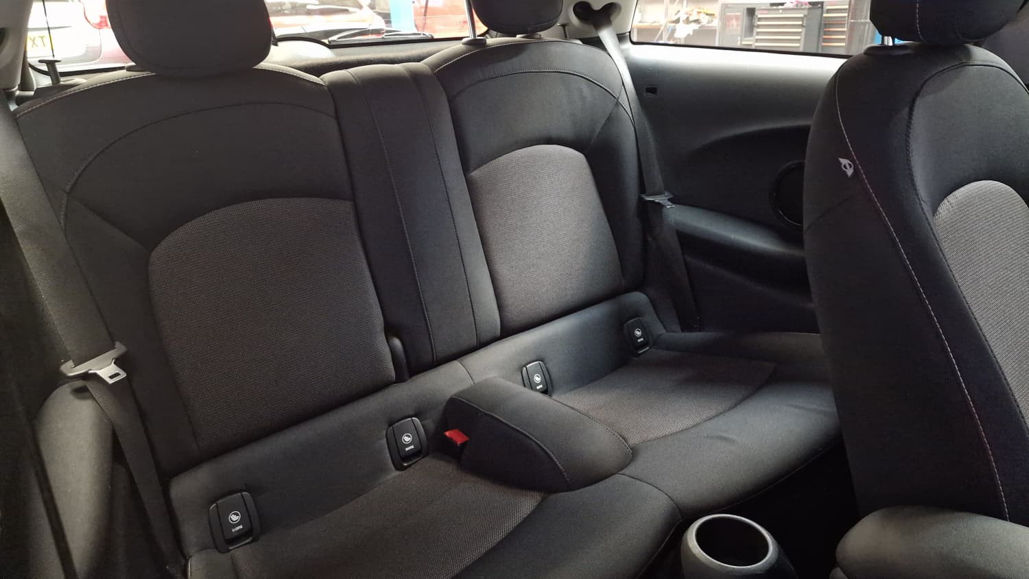 Mini Hatch - Image 14