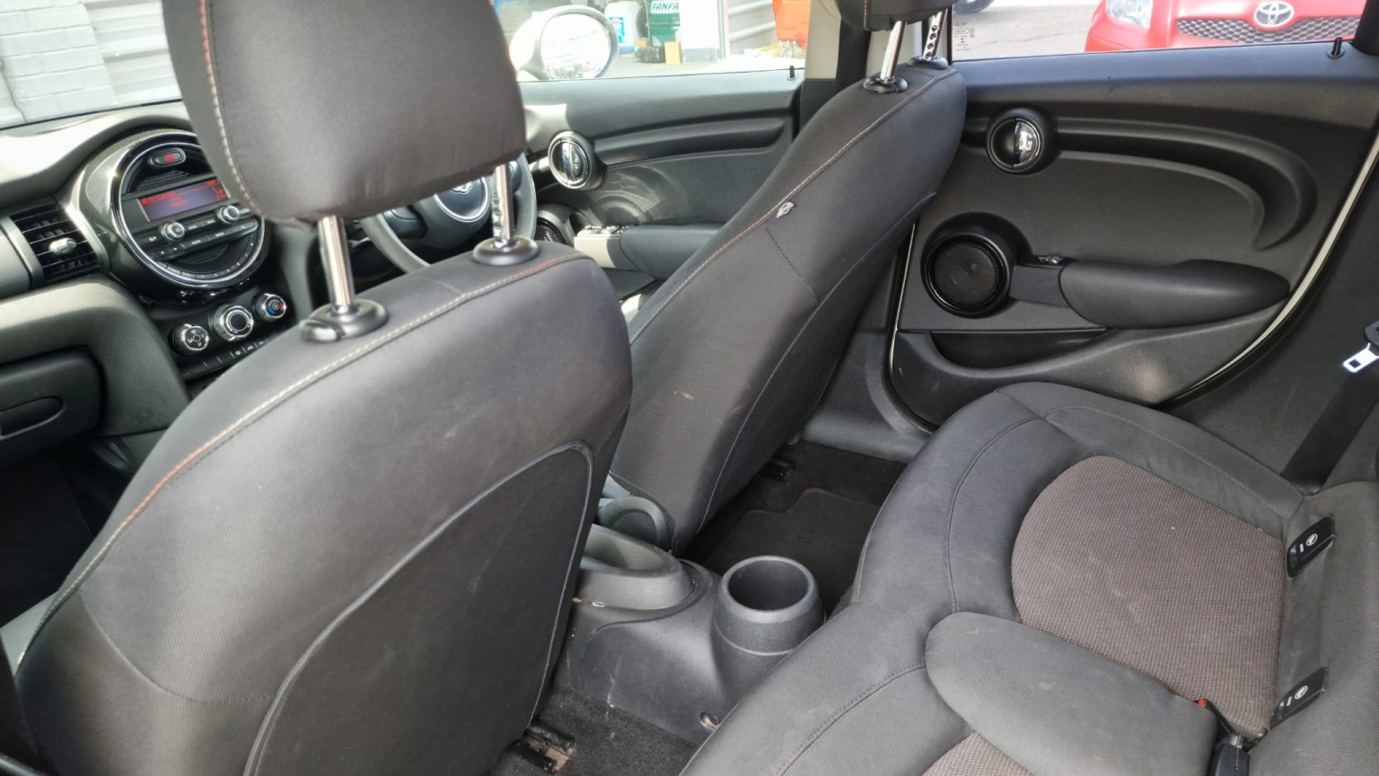 Mini Hatch - Image 13