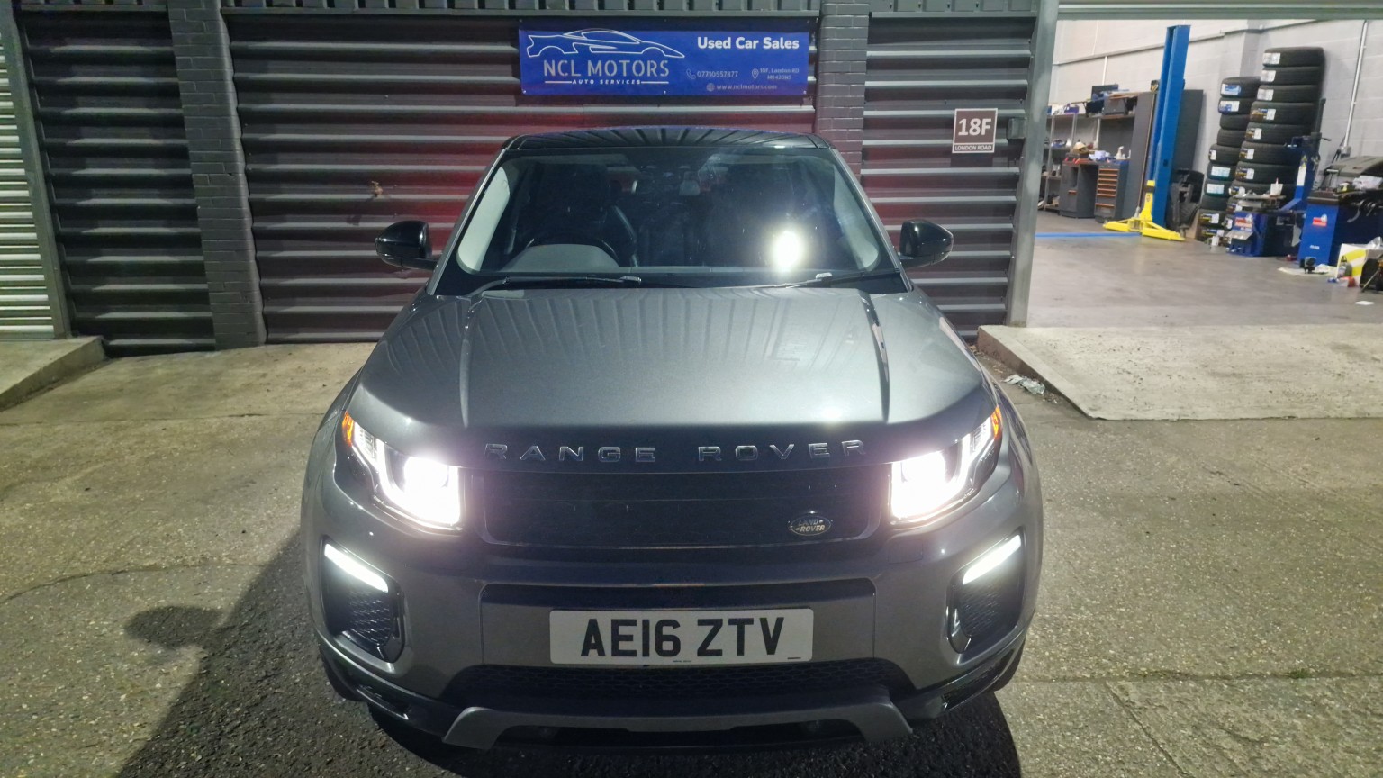 Land Rover Range Rover Evoque - Image 4