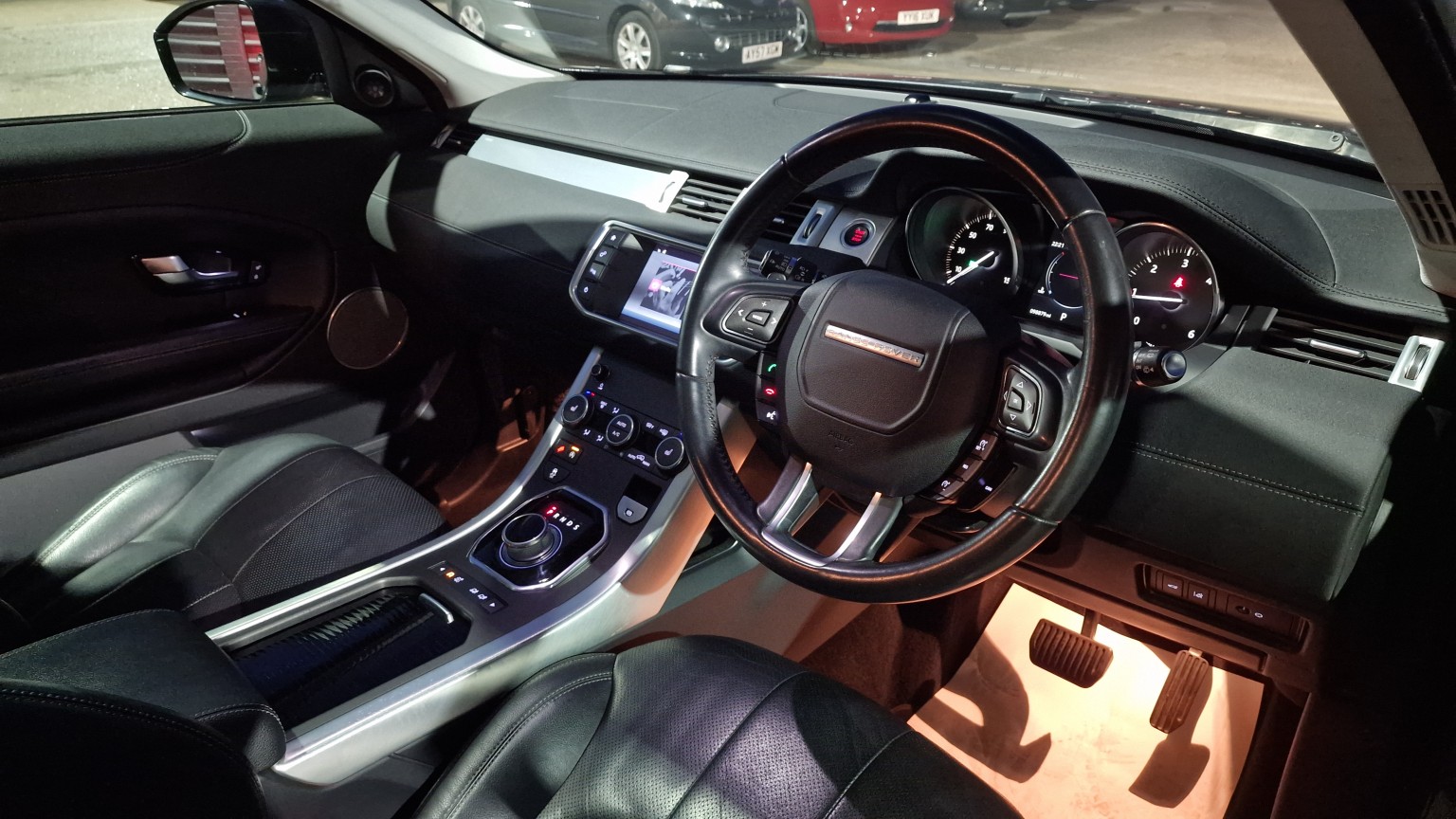 Land Rover Range Rover Evoque - Image 6