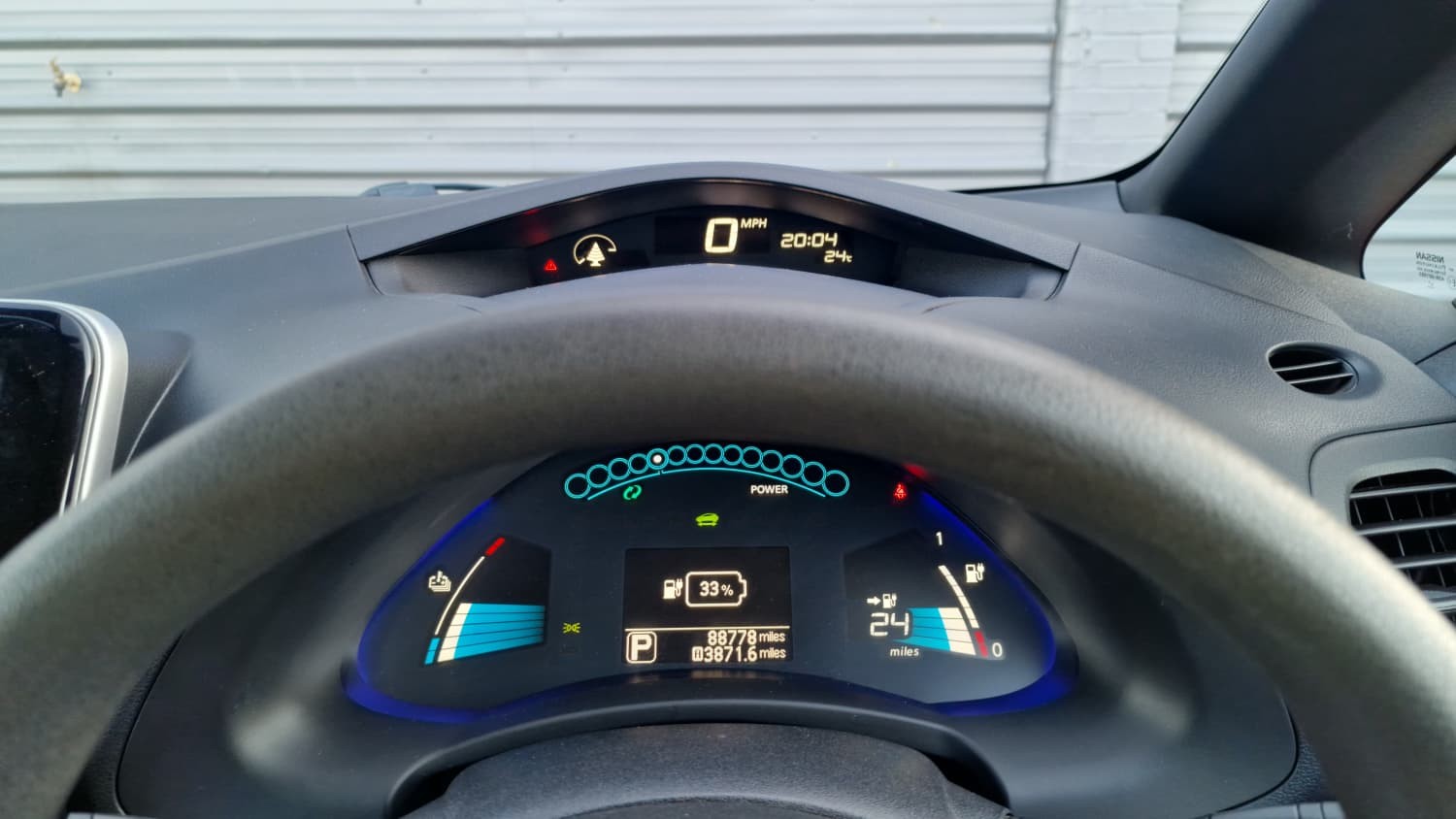 Nissan Leaf - Image 16