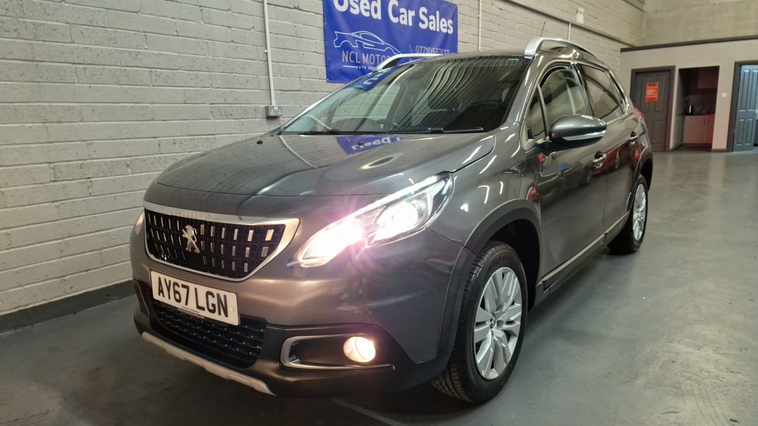 Peugeot 2008 - Image 6