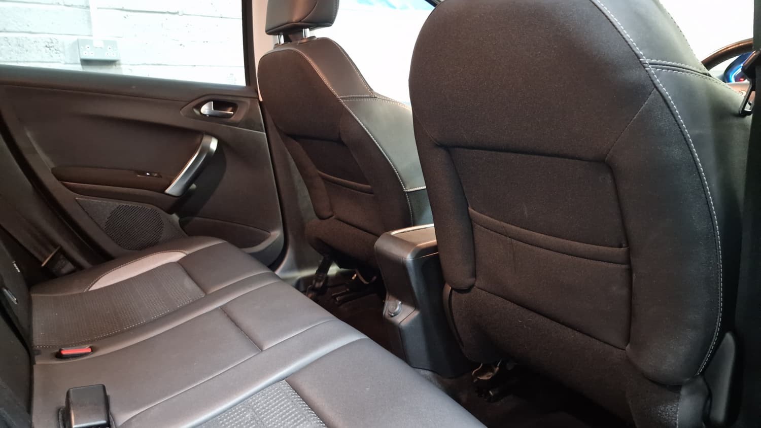 Peugeot 2008 - Image 16