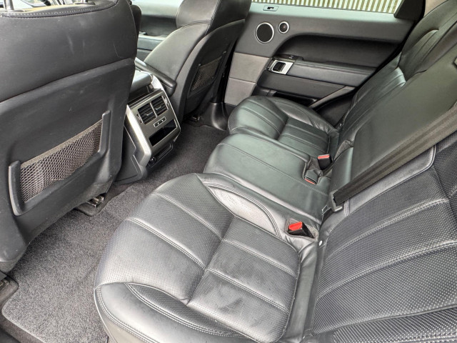 Land Rover Range Rover Sport - Image 18
