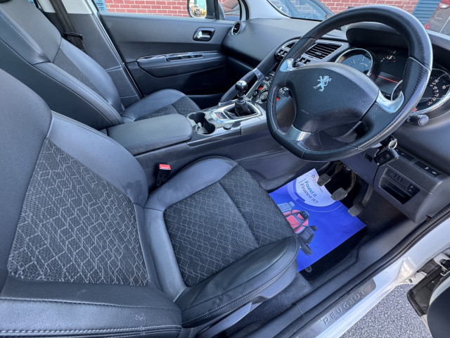 Peugeot 3008 - Image 11