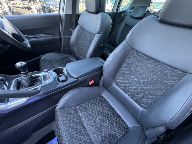 Peugeot 3008 - Image 15
