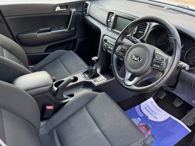 Kia Sportage - Image 13
