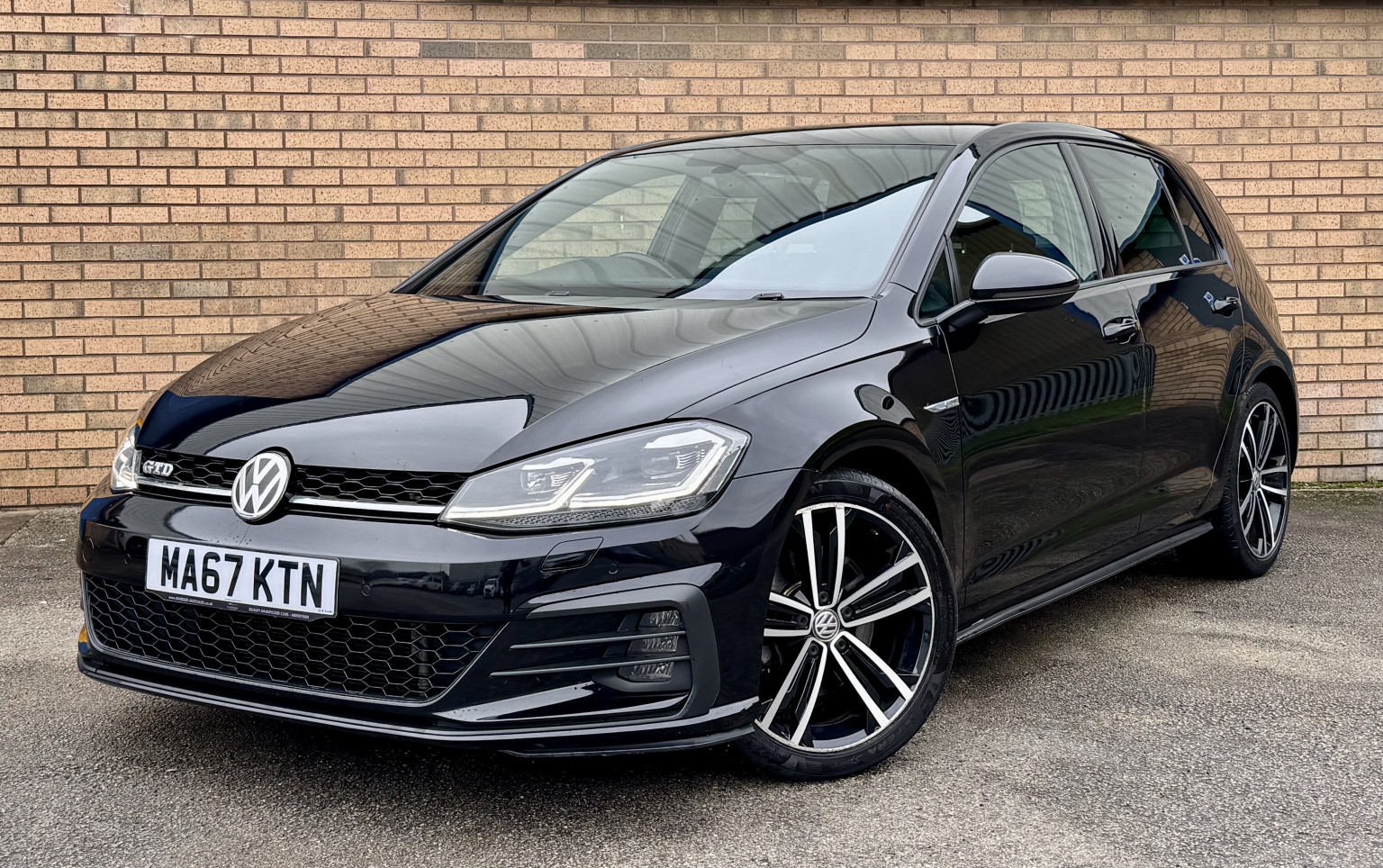 Volkswagen Golf - Image 3