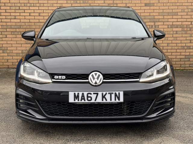 Volkswagen Golf - Image 4