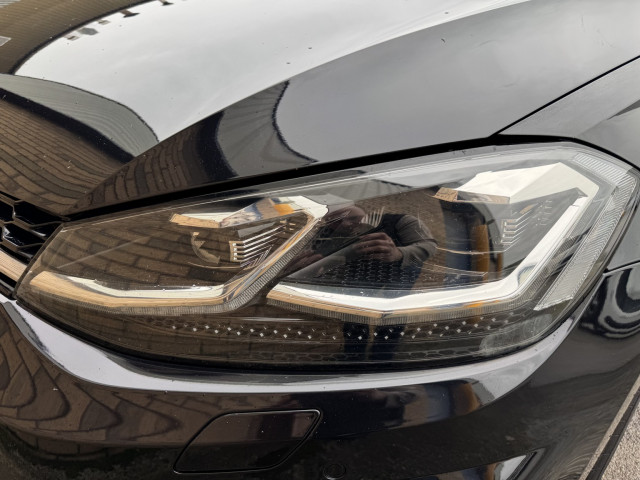 Volkswagen Golf - Image 15