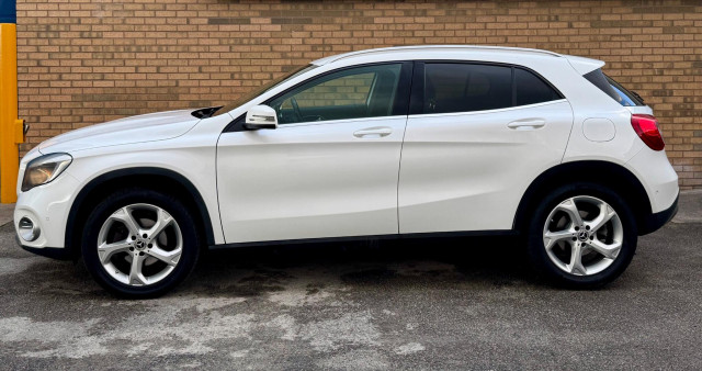 Mercedes-Benz Gla Class - Image 8
