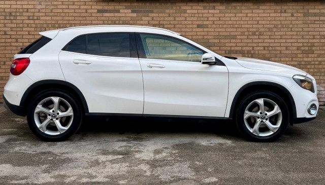 Mercedes-Benz Gla Class - Image 10