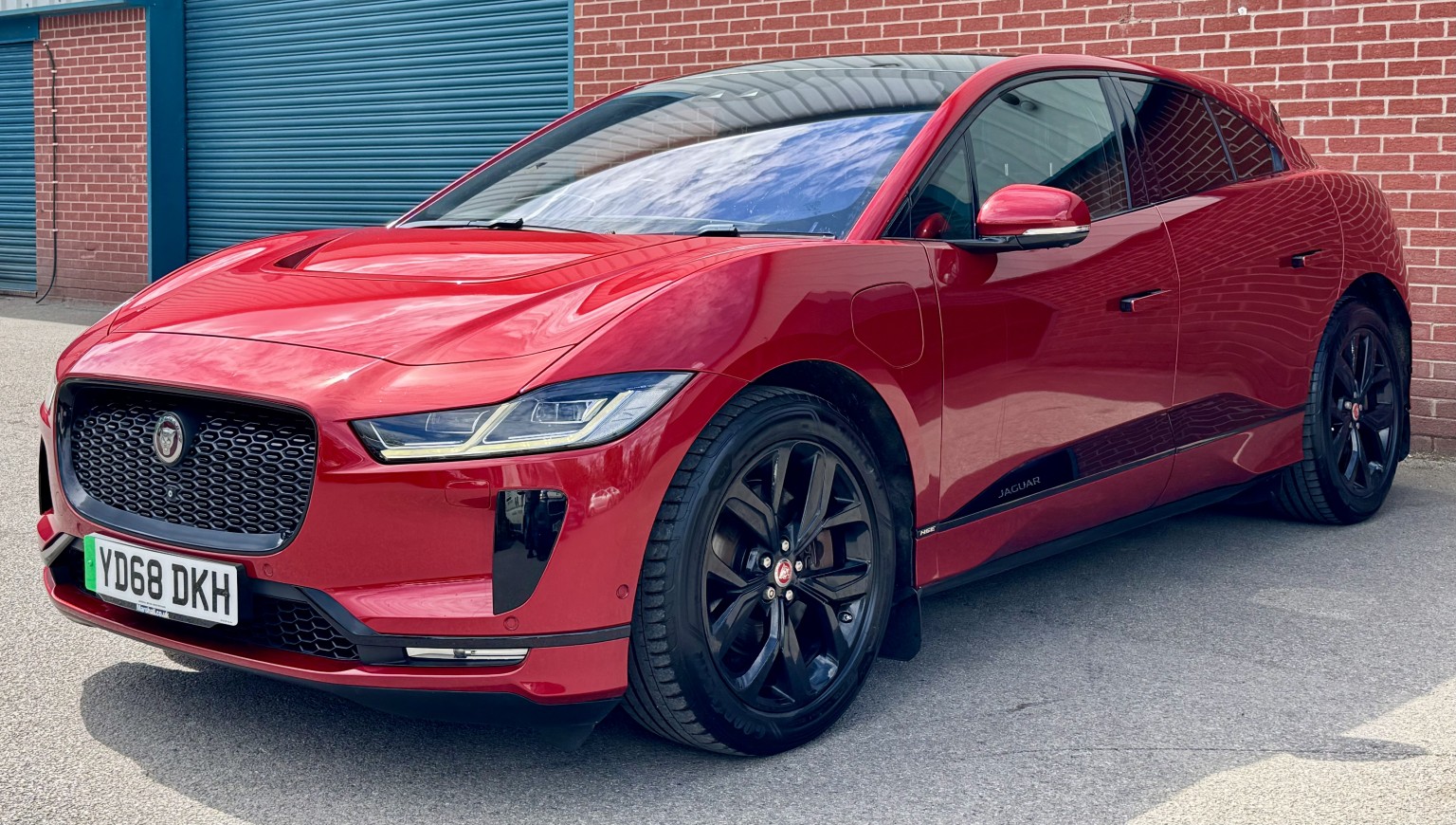 Jaguar I-Pace - Image 2