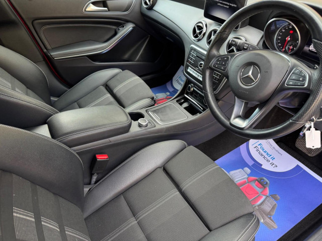 Mercedes-Benz Gla Class - Image 14
