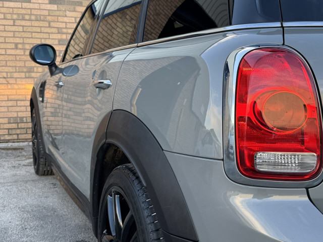 Mini Countryman - Image 10