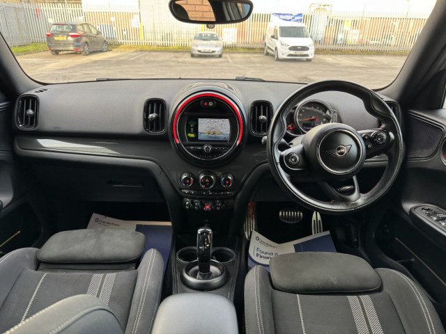 Mini Countryman - Image 15