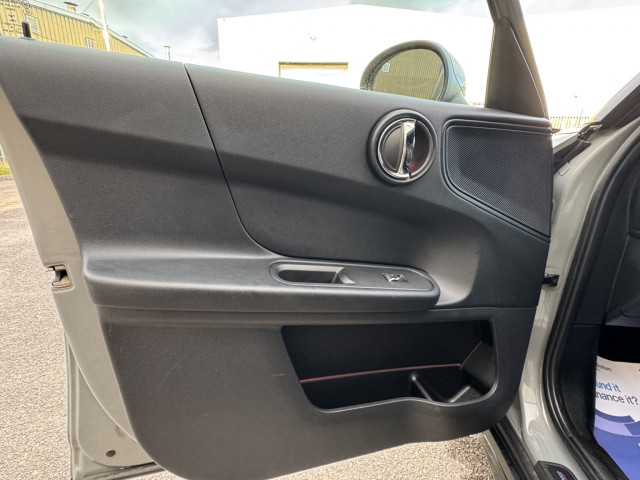 Mini Countryman - Image 20