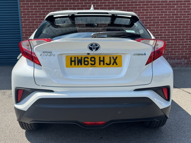 Toyota C-Hr - Image 8