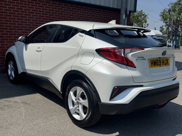Toyota C-Hr - Image 9