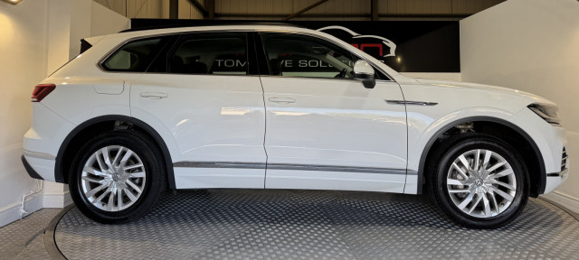 Volkswagen Touareg - Image 6