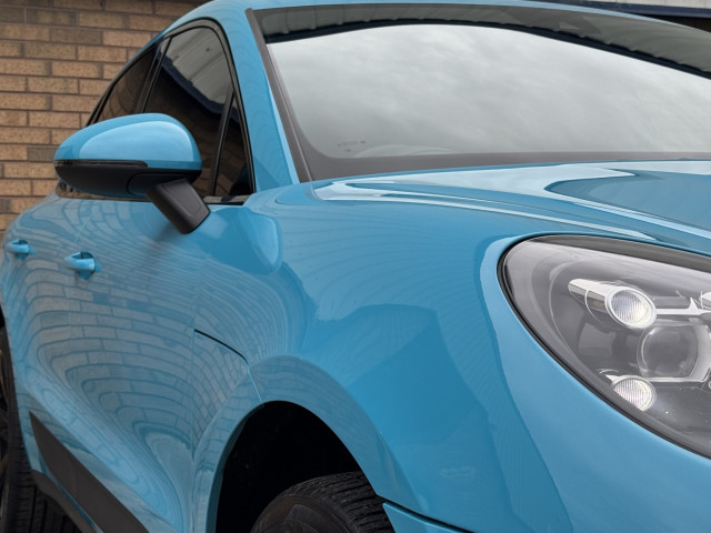 Porsche Macan - Image 11