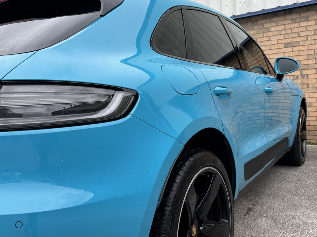 Porsche Macan - Image 13