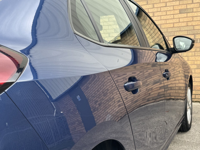 Vauxhall Corsa - Image 14