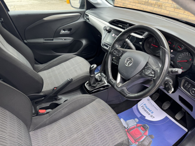 Vauxhall Corsa - Image 15