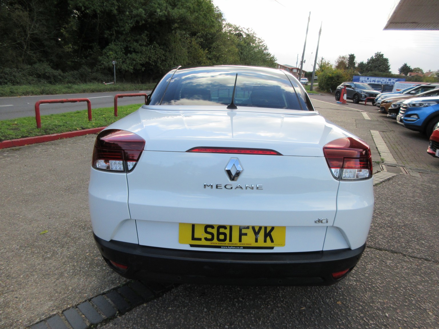 Renault Megane - Image 14
