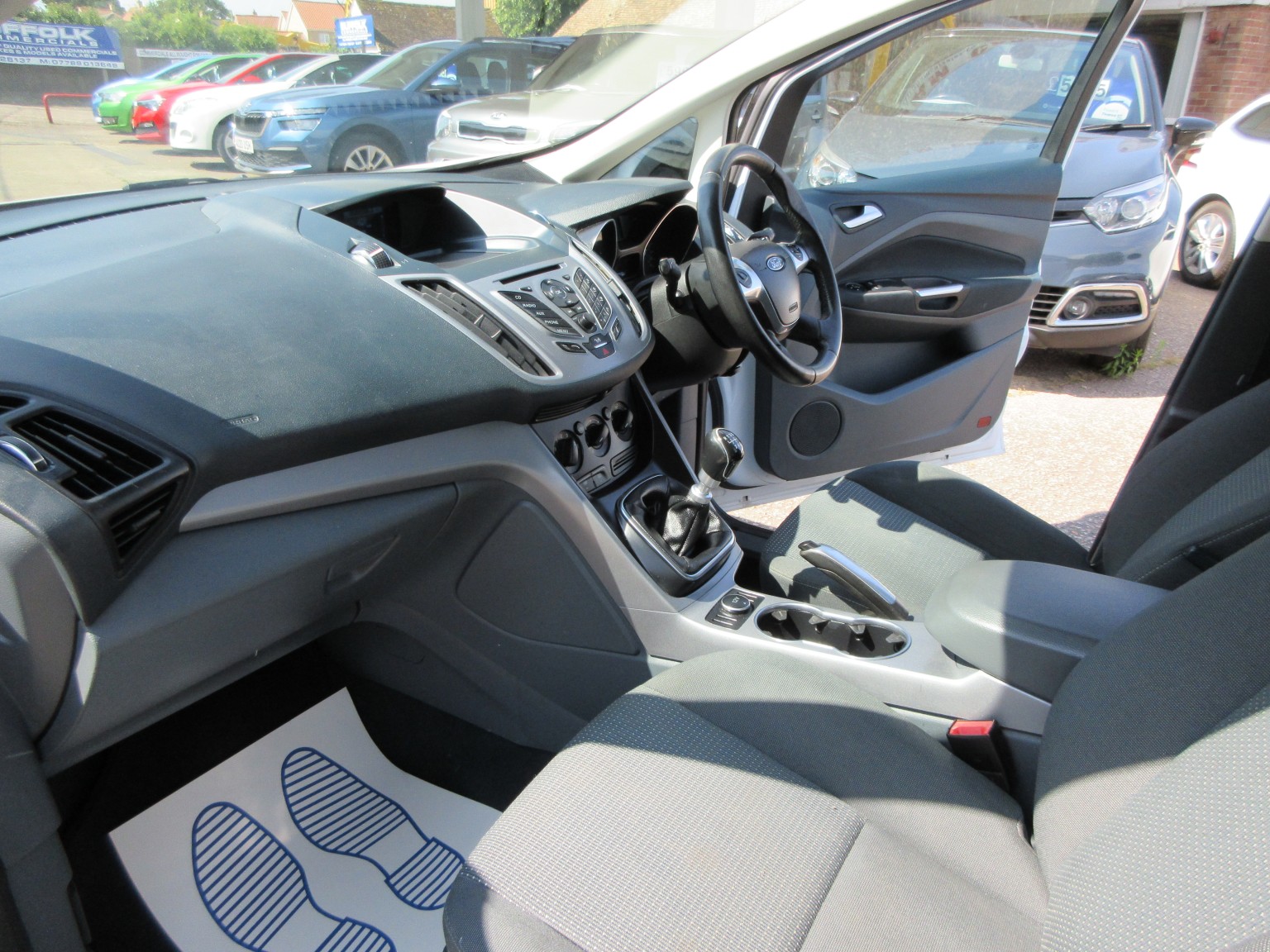 Ford C-Max - Image 12