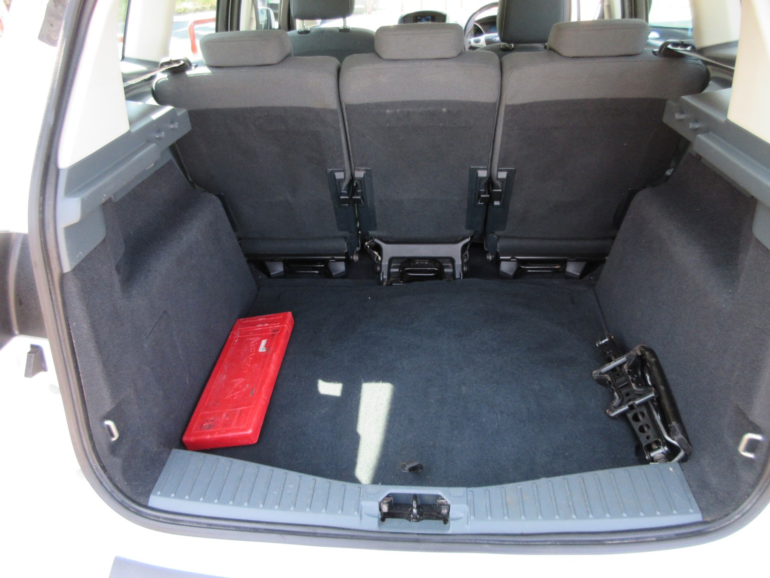 Ford C-Max - Image 15