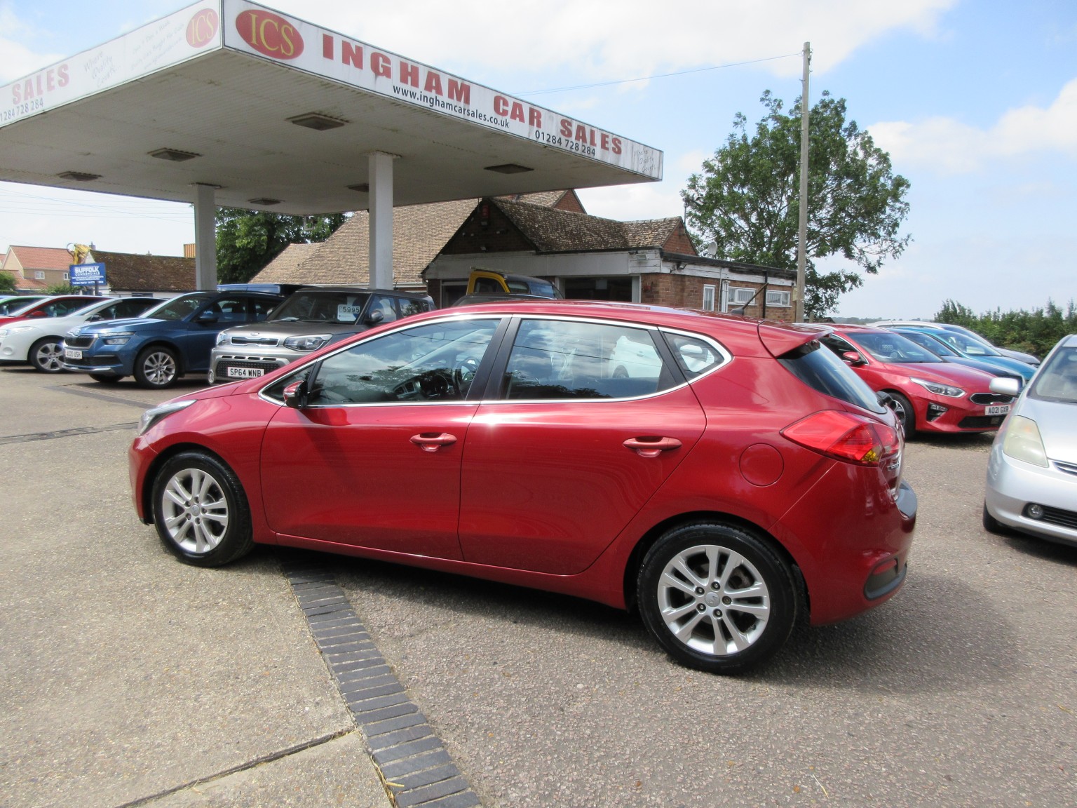 Kia Ceed - Image 8